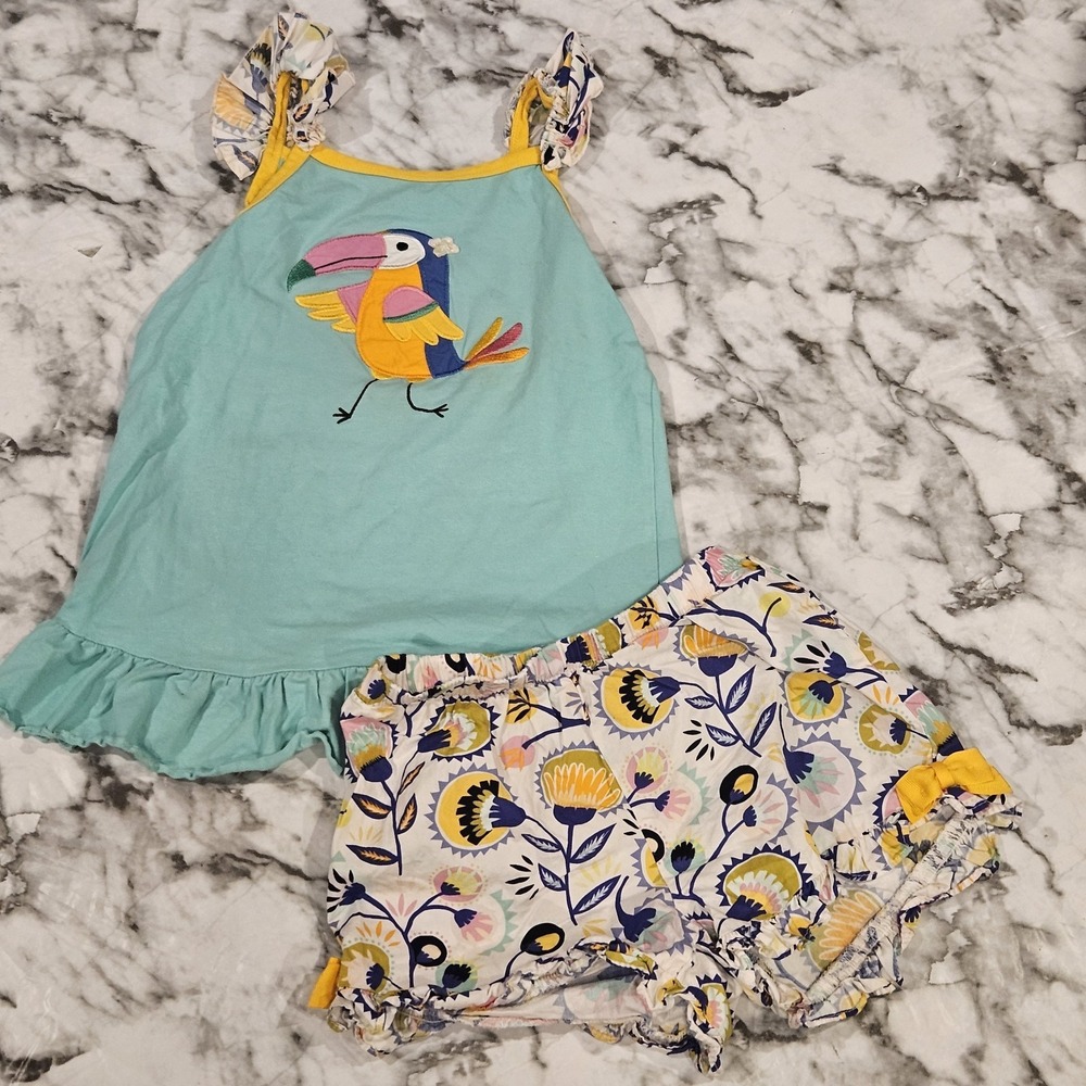 Ric Rac Ruffles Girls Size 8 Outfit‎ Set Parrot Top Shorts Small Faint Stain